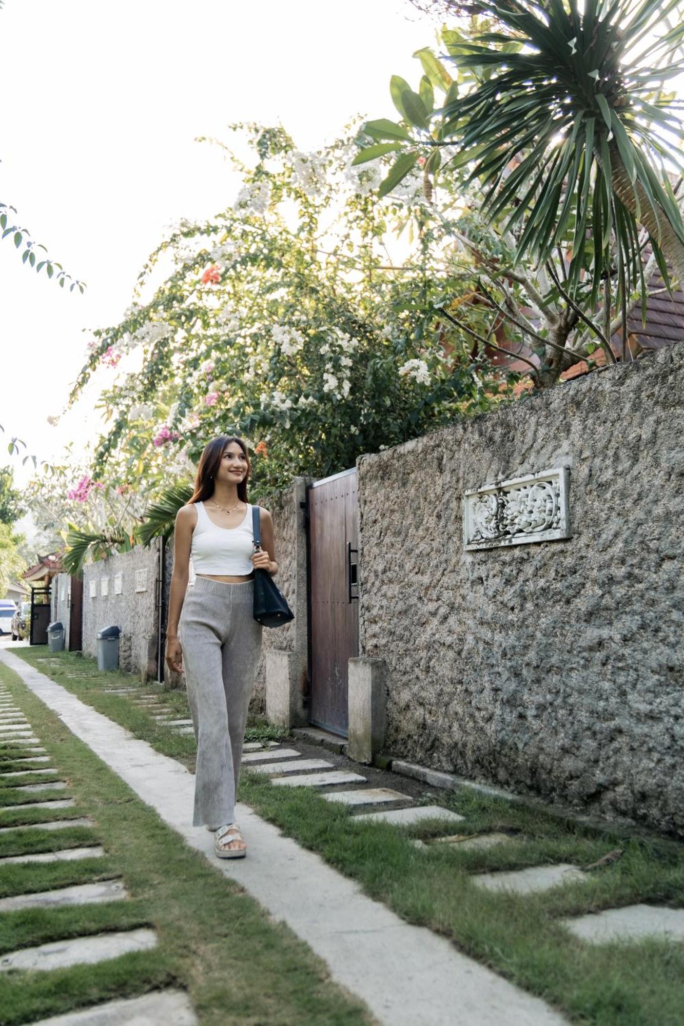 Yoki's Bungalow Kuta  Zewnętrze zdjęcie